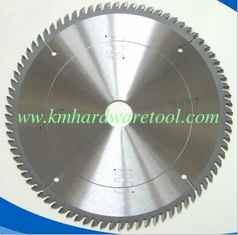 China KM T.C.T ripping saw blade with rakers supplier