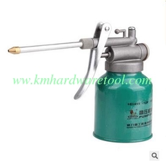 China KM High pressure oil gun transparent case pump oiler 350ml long nozzle engine oiler supplier